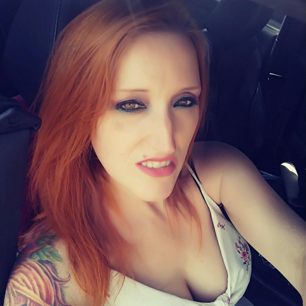 Meet your Posher, Lena